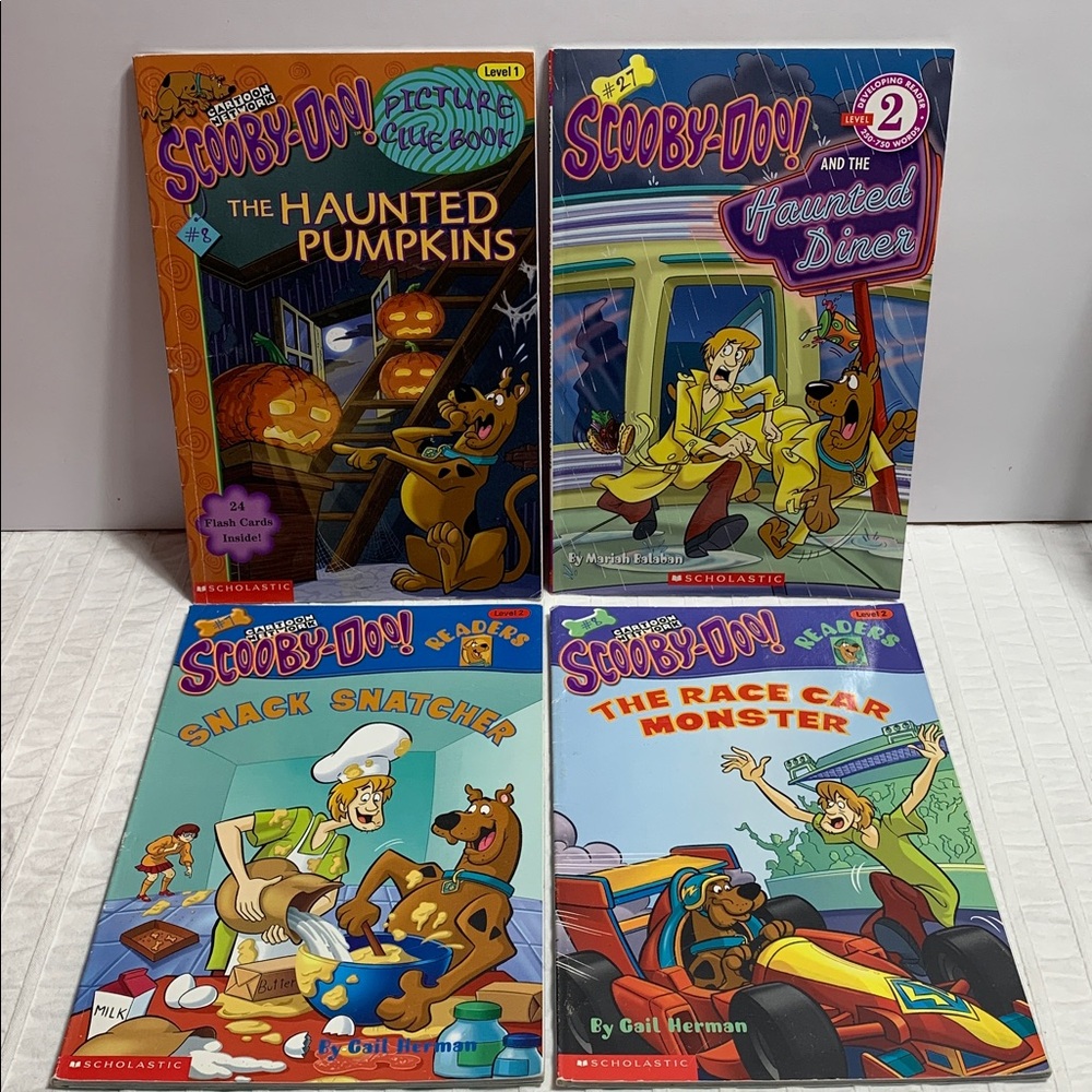 Scooby-Doo 4-Pack Readers - Level 1 & 2 - Warner Bros, Cartoon Network